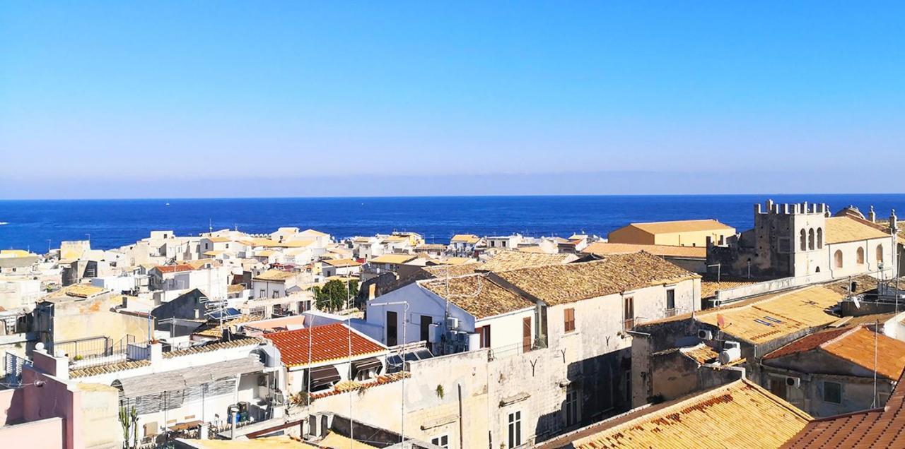 Апартаменты Terrazza Dei Mori - Seaview Terrace In Ortigia Сиракузы Экстерьер фото
