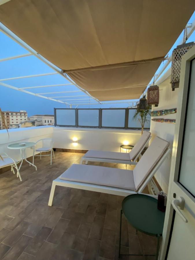 Апартаменты Terrazza Dei Mori - Seaview Terrace In Ortigia Сиракузы Экстерьер фото